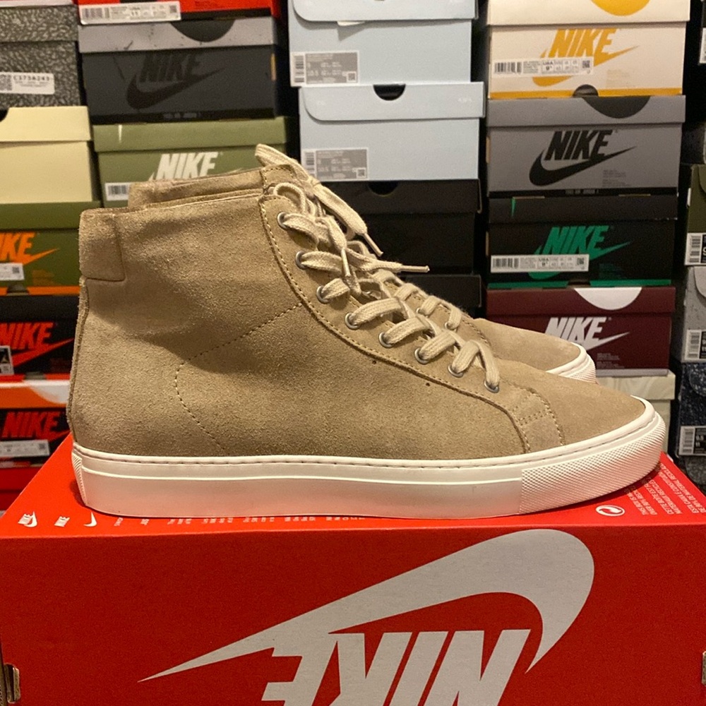 Saks Fifth Avenue High Top Sneakers size 10.5 mens